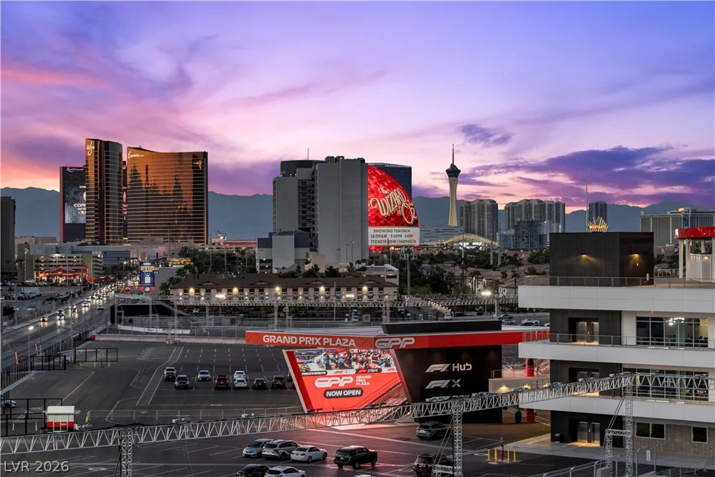 205 Harmon, Las Vegas, NV 89169