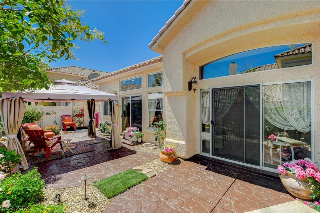 9224 Sunnyfield, Las Vegas, NV 89134