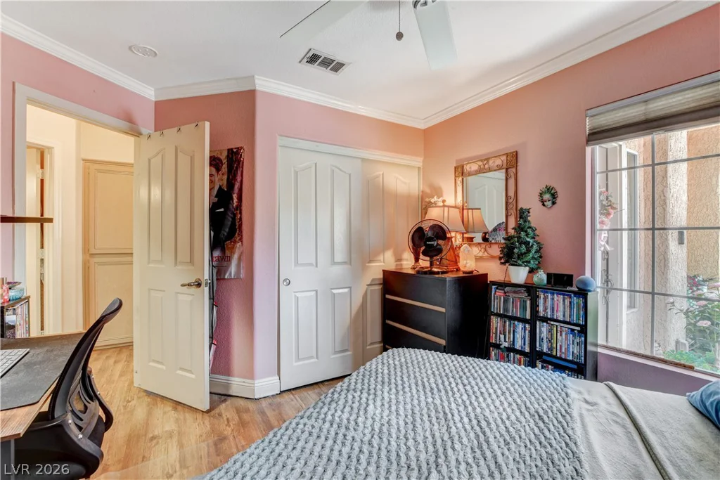 9224 Sunnyfield, Las Vegas, NV 89134