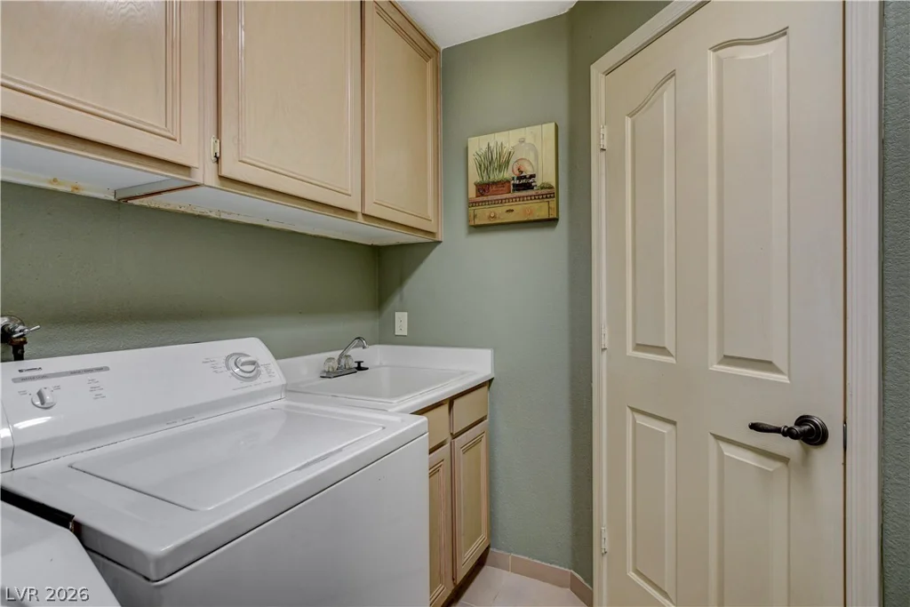 9224 Sunnyfield, Las Vegas, NV 89134