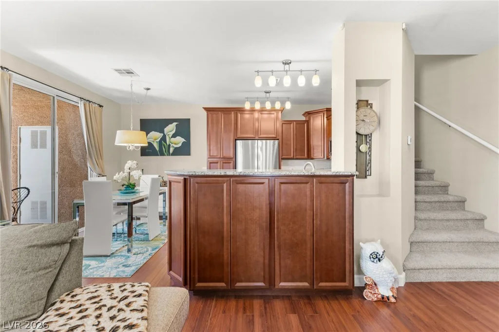 251 Green Valley, Henderson, NV 89012