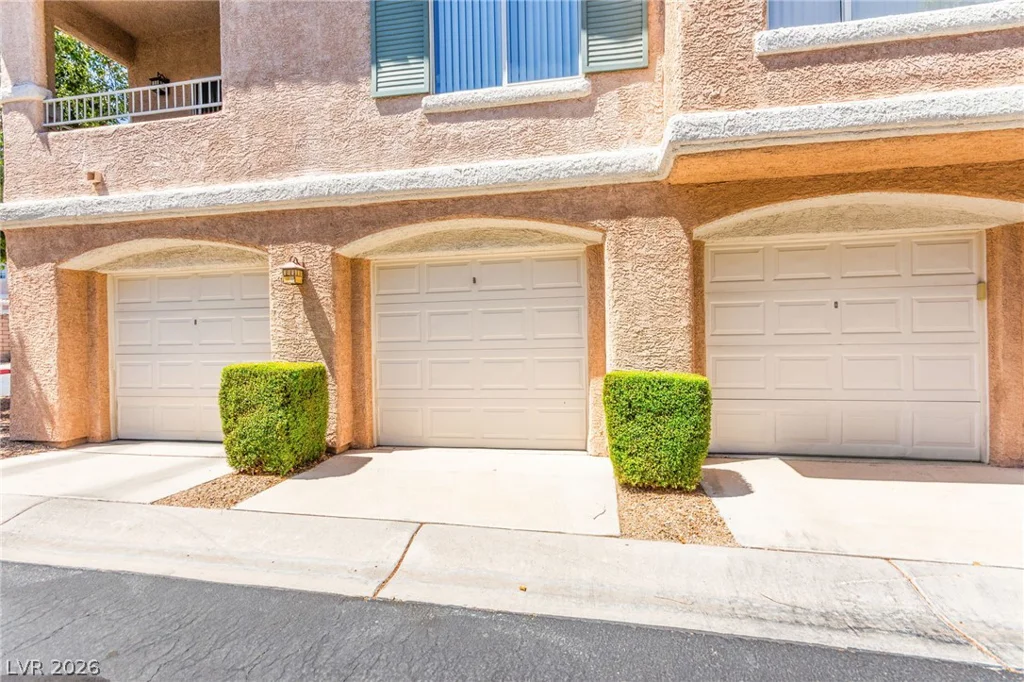 251 Green Valley, Henderson, NV 89012