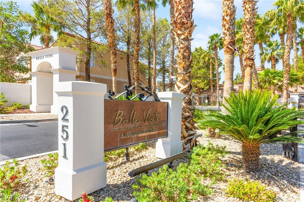 251 Green Valley, Henderson, NV 89012