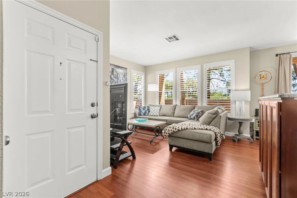 251 Green Valley, Henderson, NV 89012