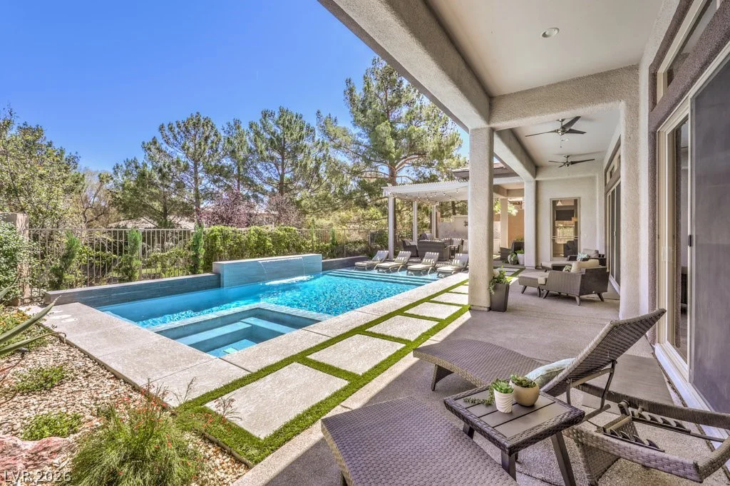 26 Plum Hollow, Henderson, NV 89052