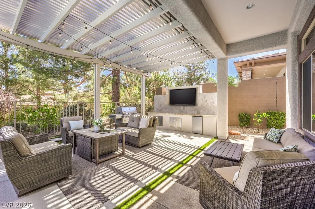 26 Plum Hollow, Henderson, NV 89052