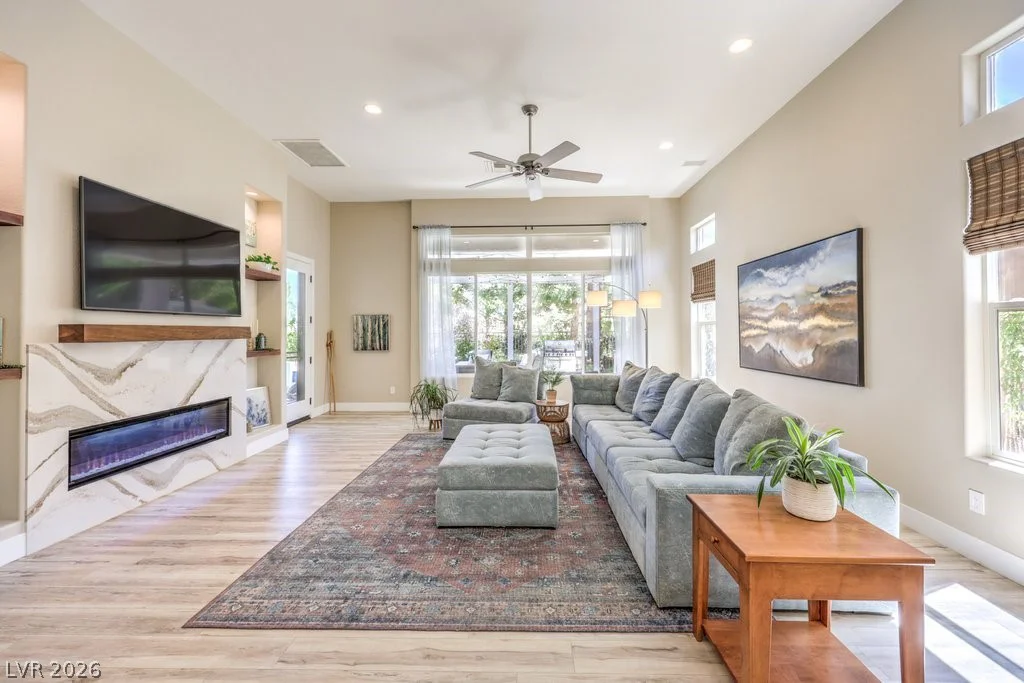 26 Plum Hollow, Henderson, NV 89052