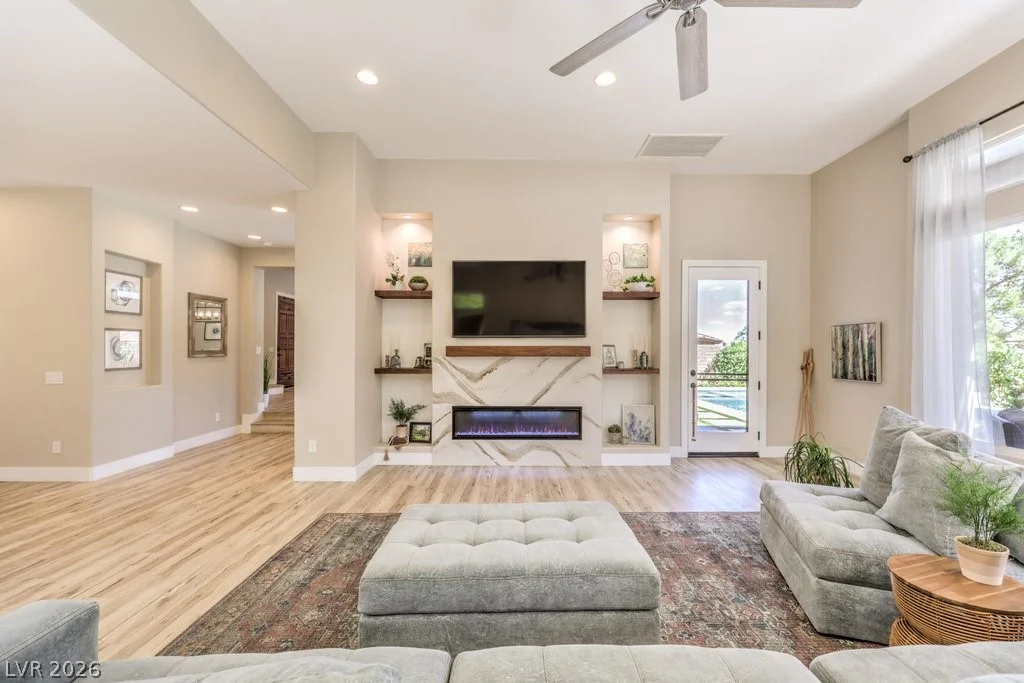 26 Plum Hollow, Henderson, NV 89052