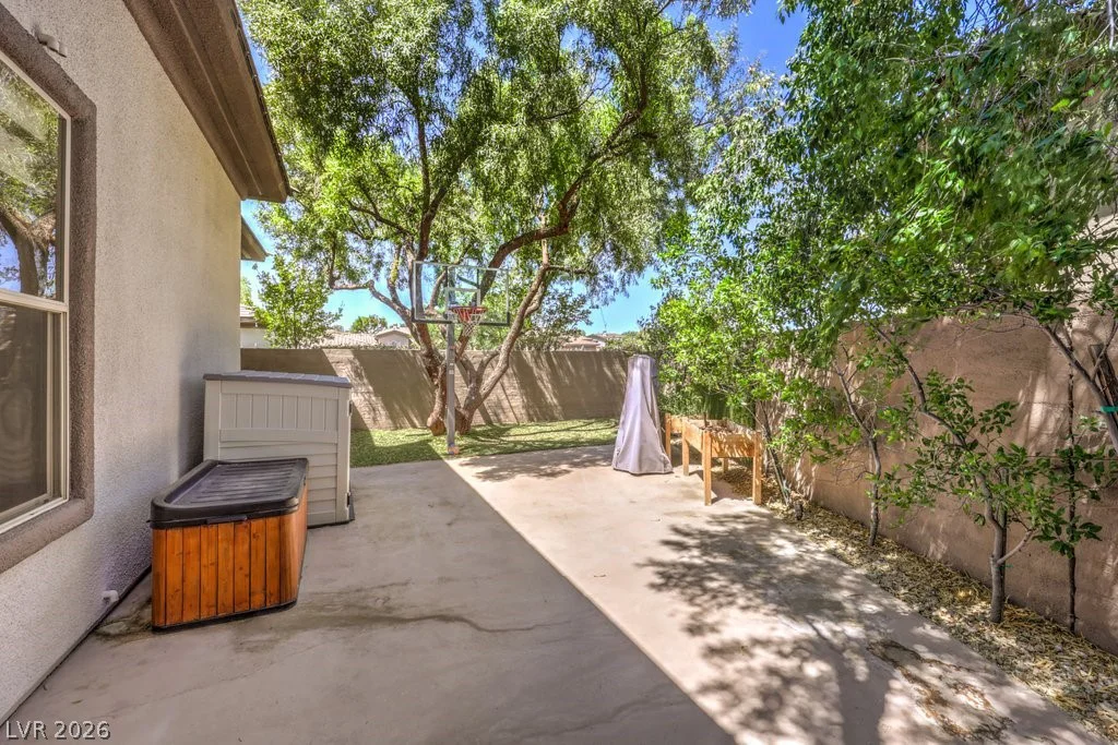26 Plum Hollow, Henderson, NV 89052
