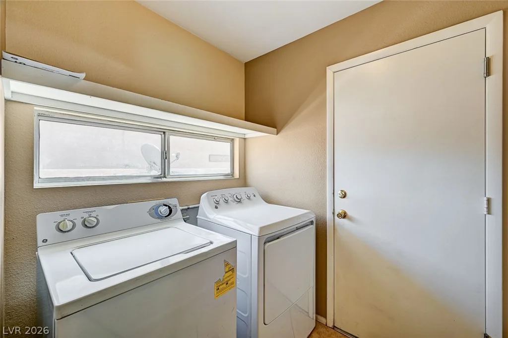 1484 Flintrock, Henderson, NV 89014