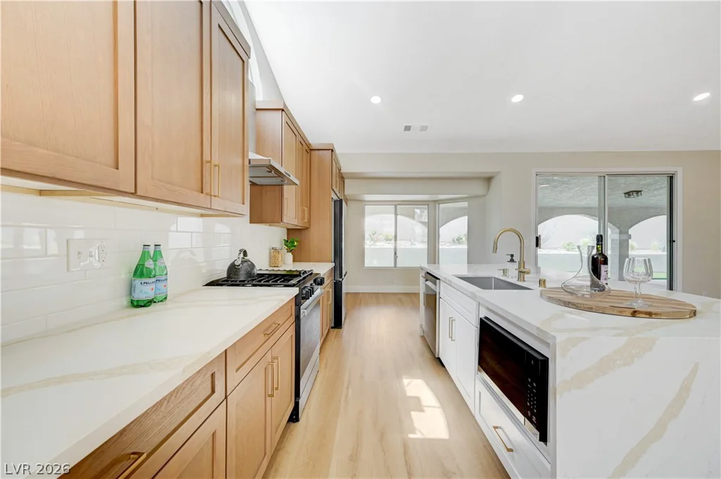 11 Cozy Glen, Henderson, NV 89074