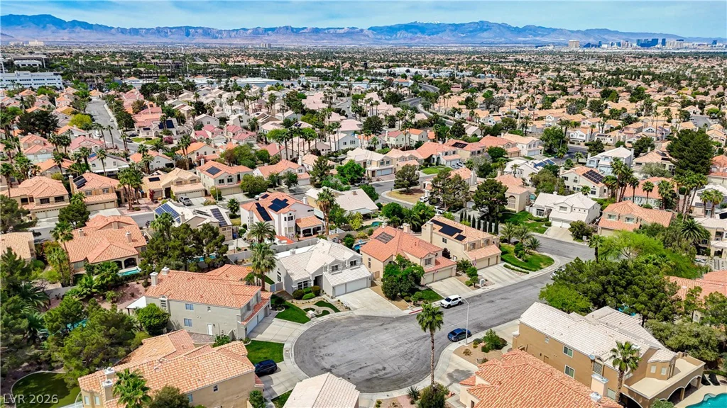 11 Cozy Glen, Henderson, NV 89074