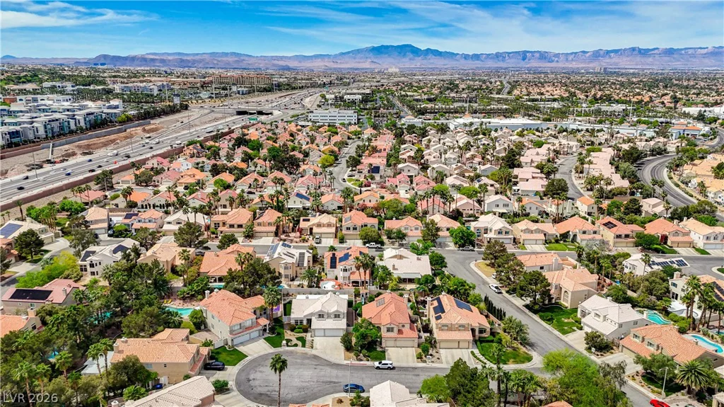 11 Cozy Glen, Henderson, NV 89074