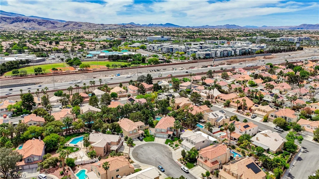 11 Cozy Glen, Henderson, NV 89074