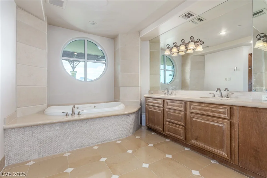 9101 Alta, Las Vegas, NV 89145