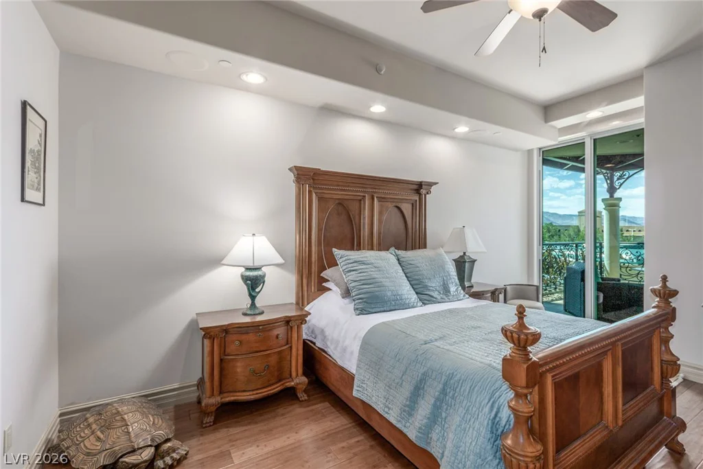 9101 Alta, Las Vegas, NV 89145