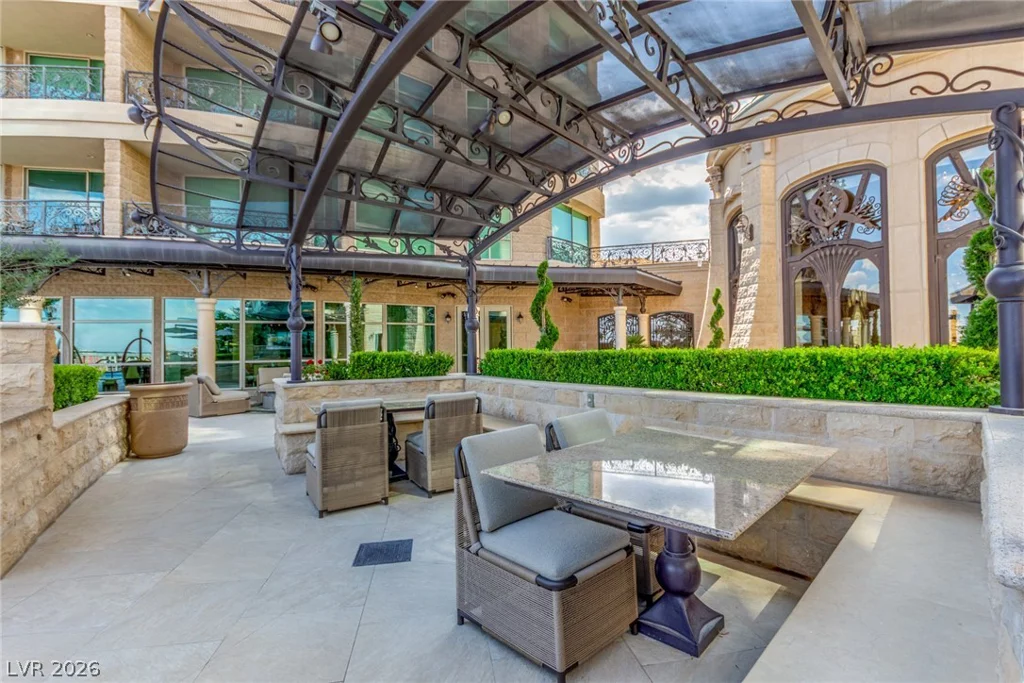 9101 Alta, Las Vegas, NV 89145