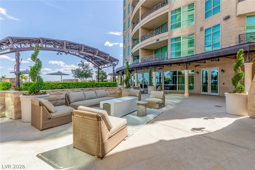 9101 Alta, Las Vegas, NV 89145