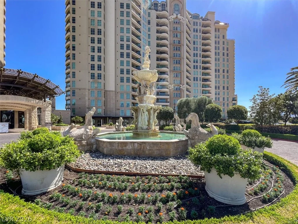 9101 Alta, Las Vegas, NV 89145