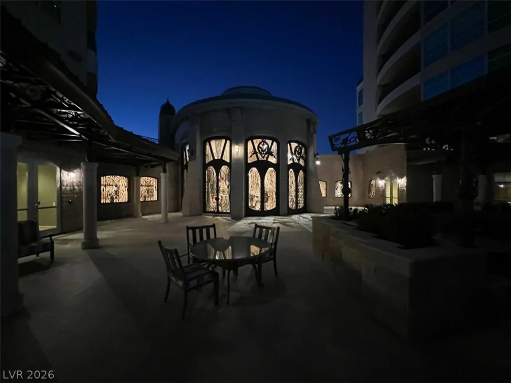 9101 Alta, Las Vegas, NV 89145