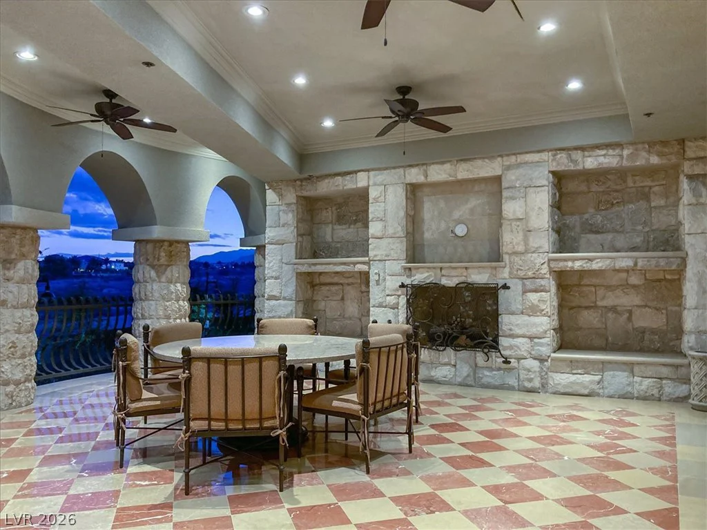 9101 Alta, Las Vegas, NV 89145