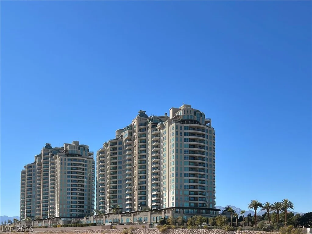 9101 Alta, Las Vegas, NV 89145