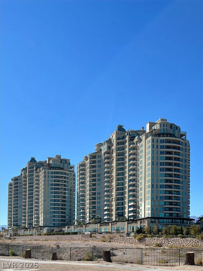 9101 Alta, Las Vegas, NV 89145
