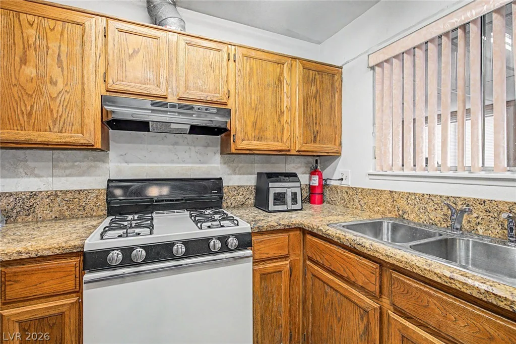 2380 Sierra Sunrise, Las Vegas, NV 89156