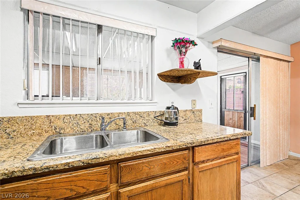 2380 Sierra Sunrise, Las Vegas, NV 89156