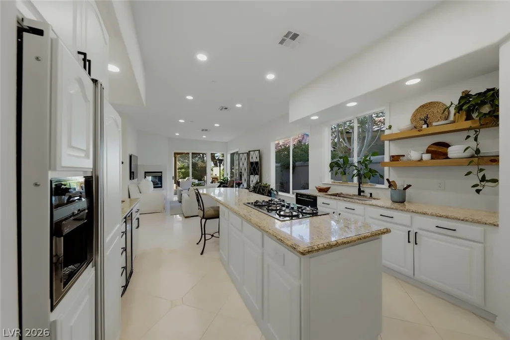 46 Via Paradiso, Henderson, NV 89011