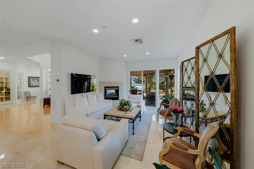 46 Via Paradiso, Henderson, NV 89011