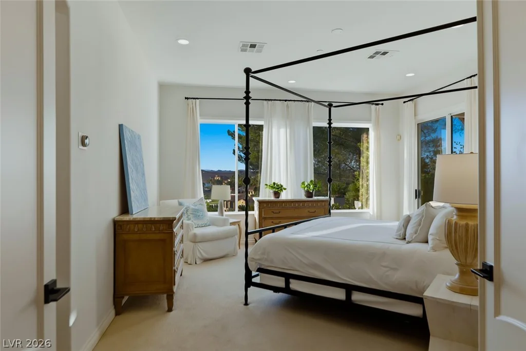46 Via Paradiso, Henderson, NV 89011