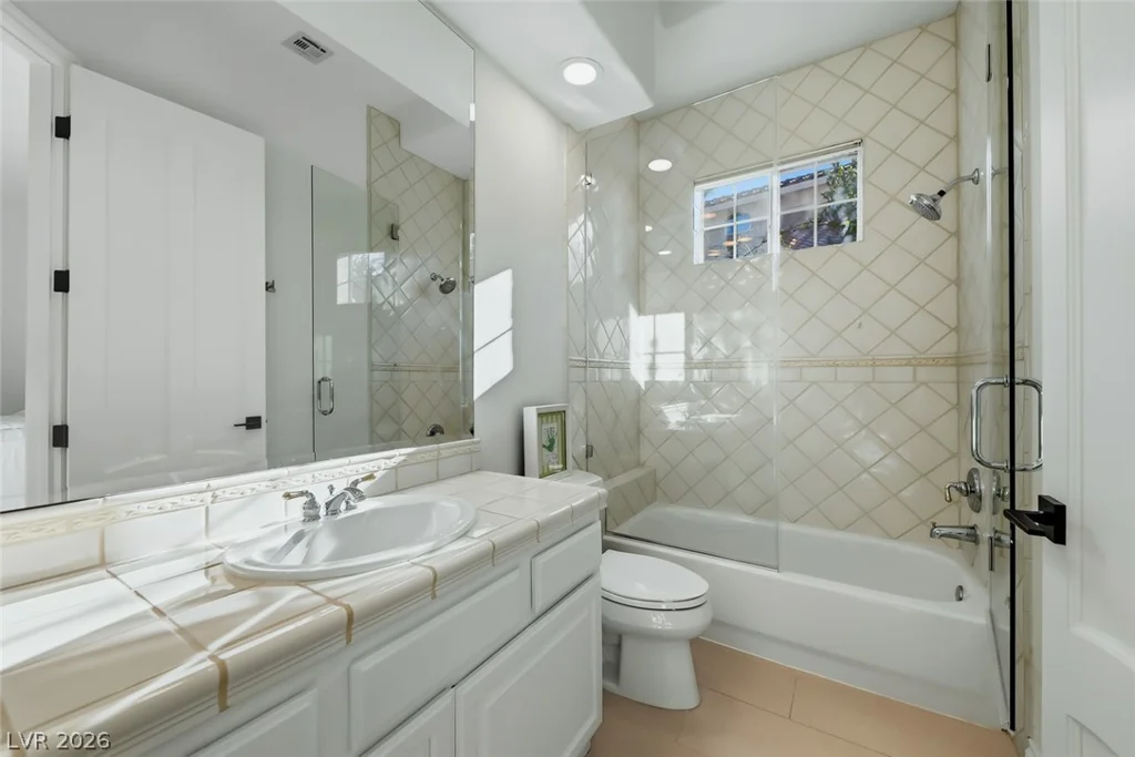 46 Via Paradiso, Henderson, NV 89011