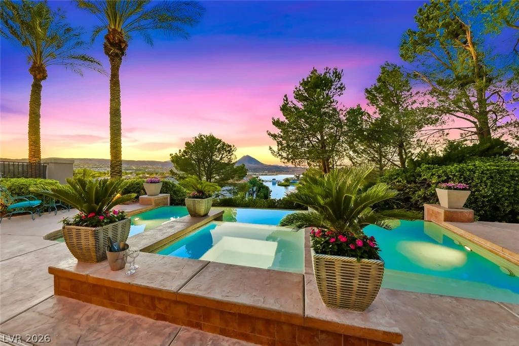46 Via Paradiso, Henderson, NV 89011