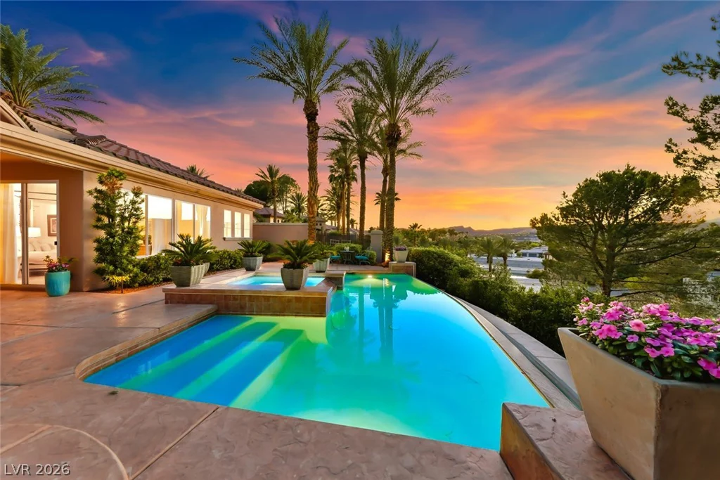 46 Via Paradiso, Henderson, NV 89011