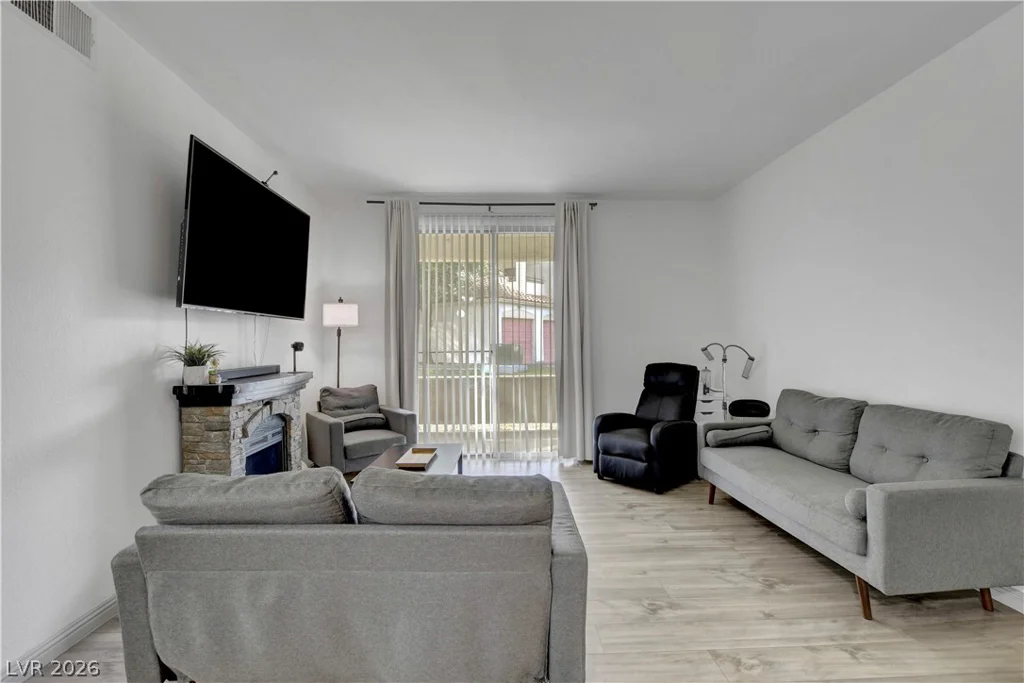 1300 Arlington, Las Vegas, NV 89104