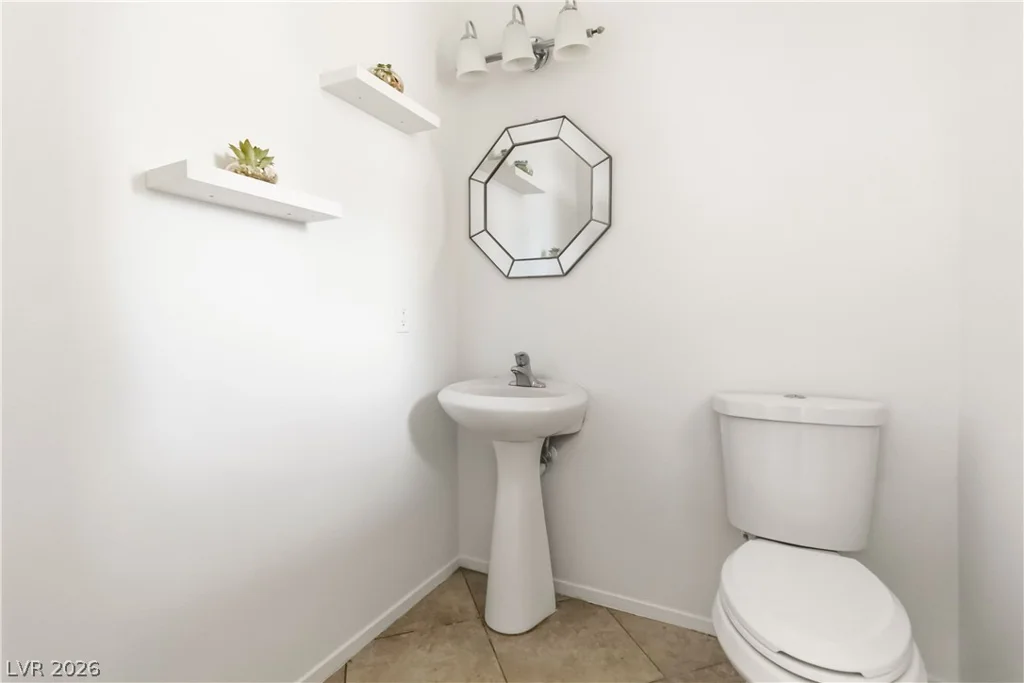 5629 Lookout Crest, North Las Vegas, NV 89031