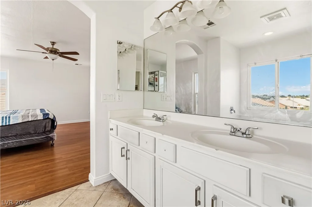 5629 Lookout Crest, North Las Vegas, NV 89031
