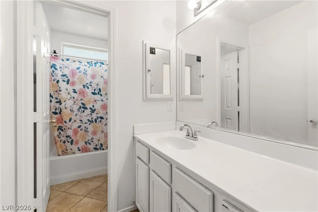 5629 Lookout Crest, North Las Vegas, NV 89031