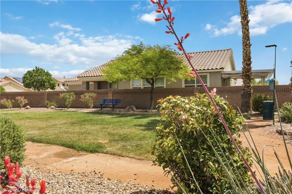 5629 Lookout Crest, North Las Vegas, NV 89031