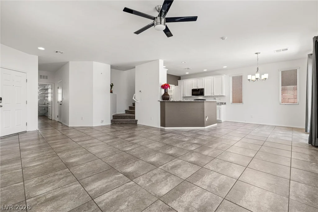 7616 Mallard Bay, Las Vegas, NV 89179