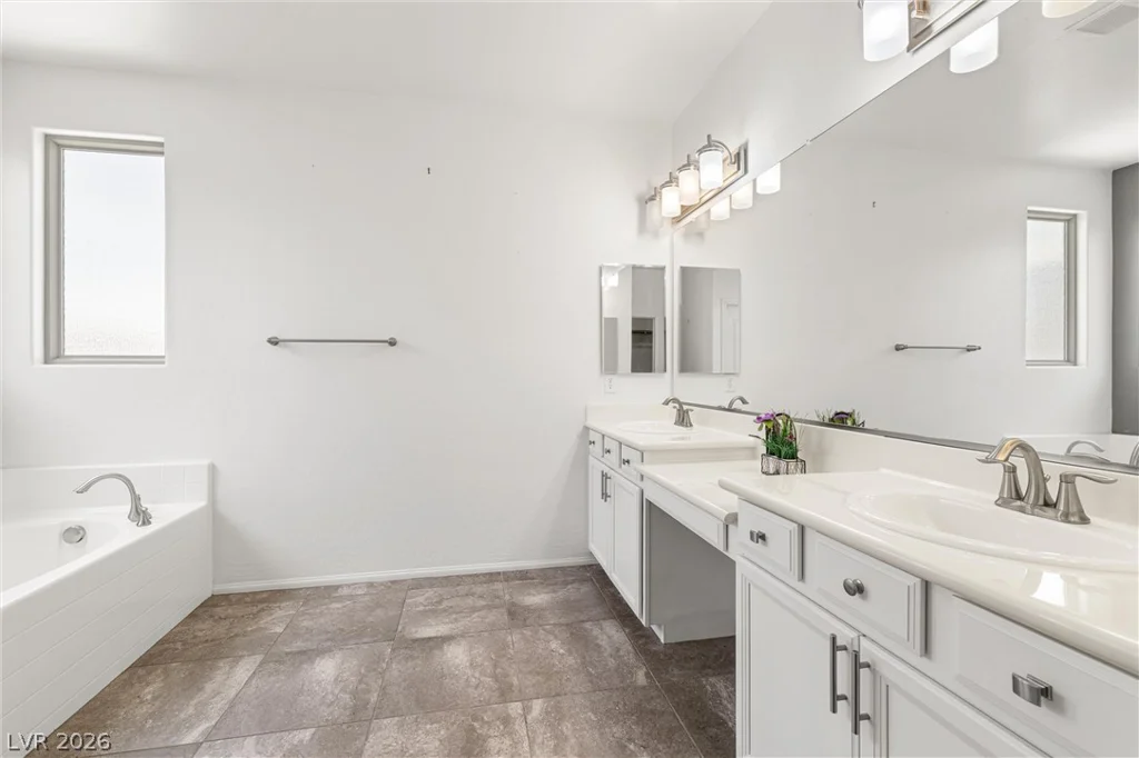 7616 Mallard Bay, Las Vegas, NV 89179