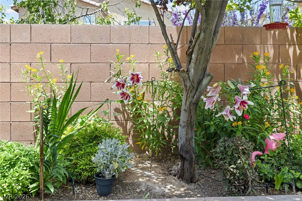 7616 Mallard Bay, Las Vegas, NV 89179