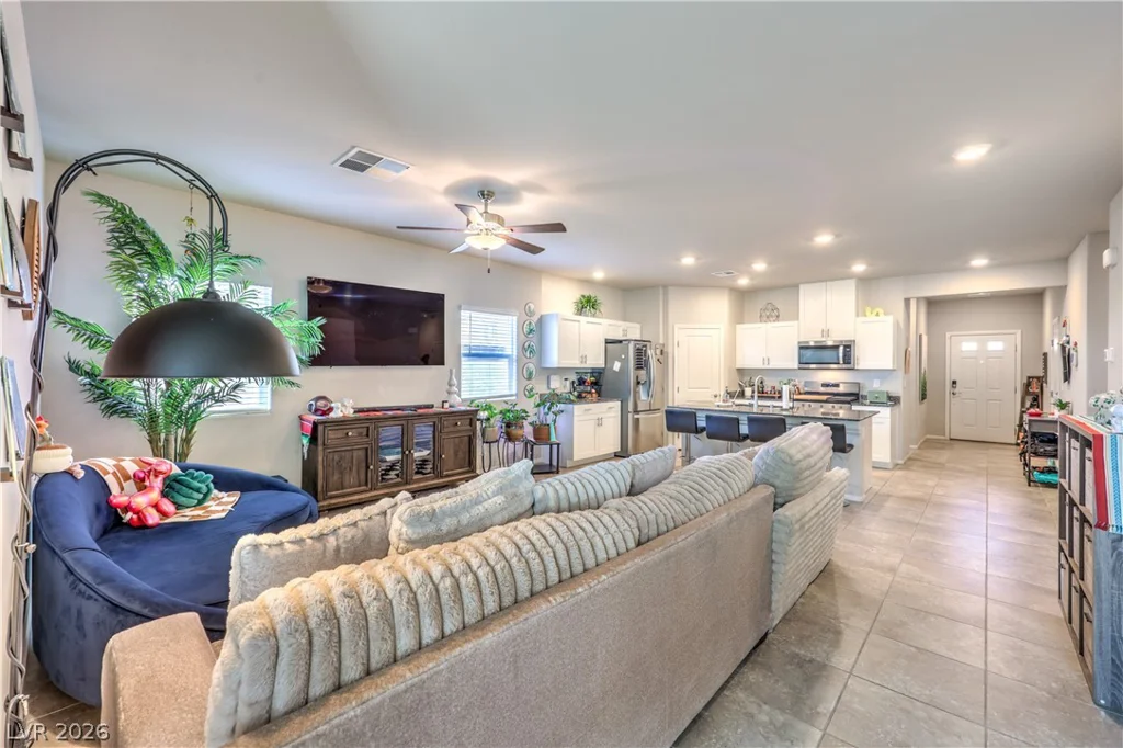 7806 Romulan, North Las Vegas, NV 89084