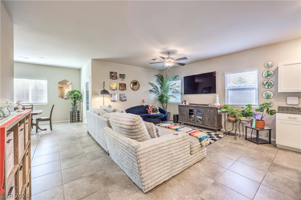 7806 Romulan, North Las Vegas, NV 89084
