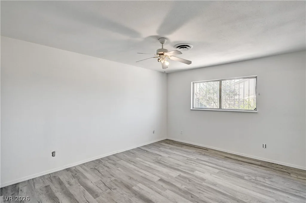 3998 Shady Oak, Las Vegas, NV 89115