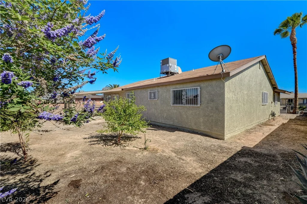 3998 Shady Oak, Las Vegas, NV 89115
