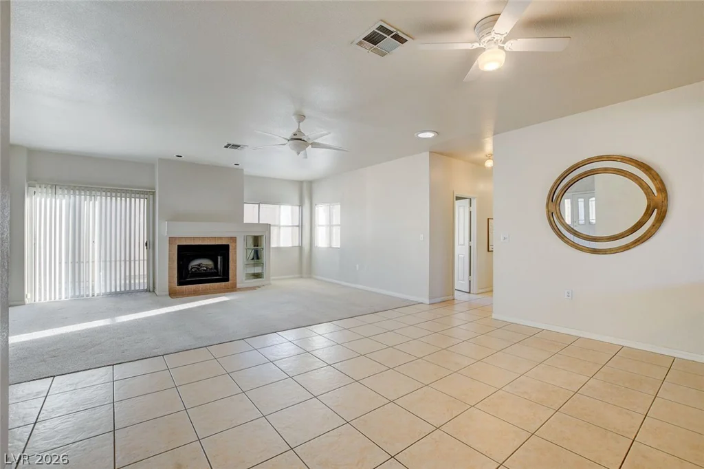 353 Mill Hollow, Las Vegas, NV 89107