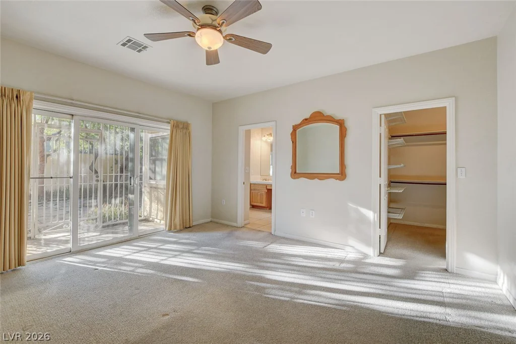 353 Mill Hollow, Las Vegas, NV 89107