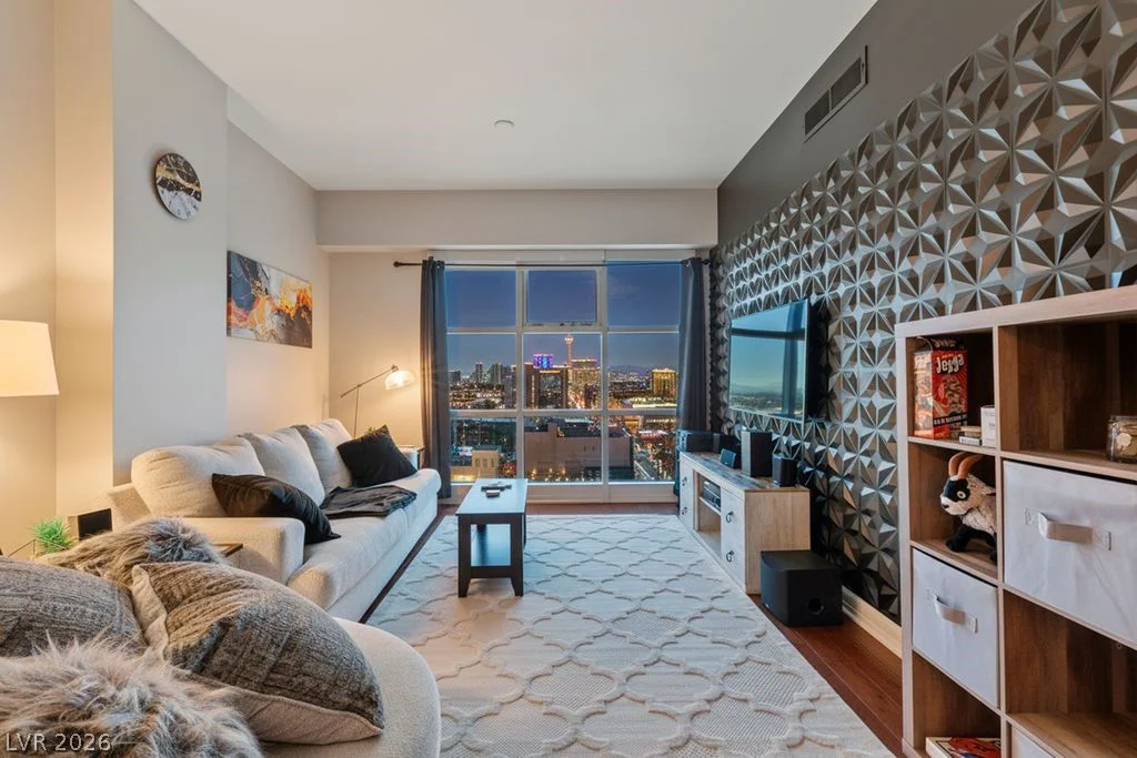 150 Las Vegas, Las Vegas, NV 89101